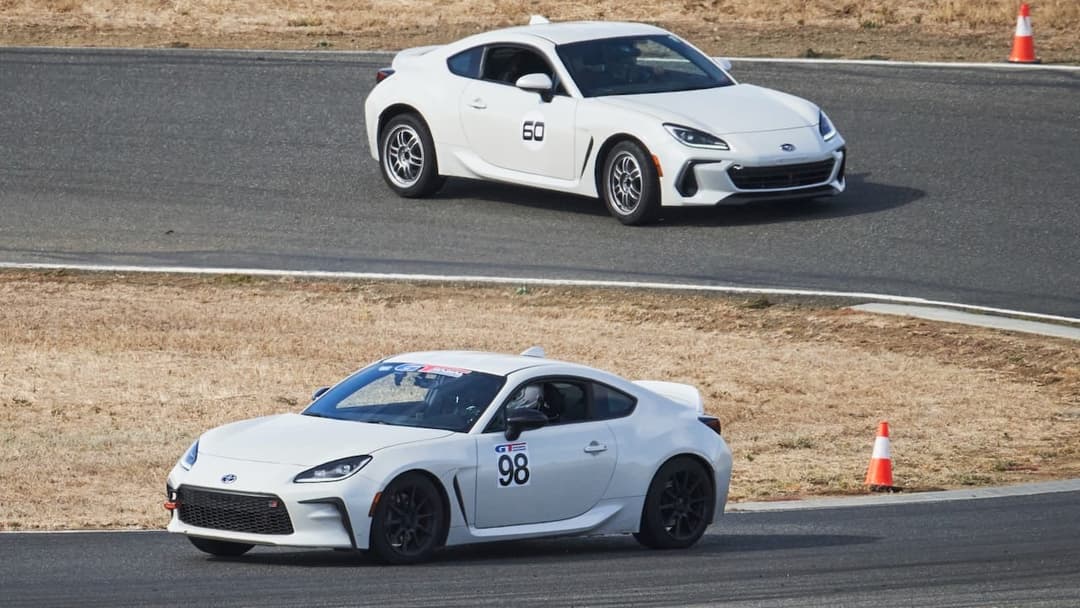 BRZ and GR86 on track